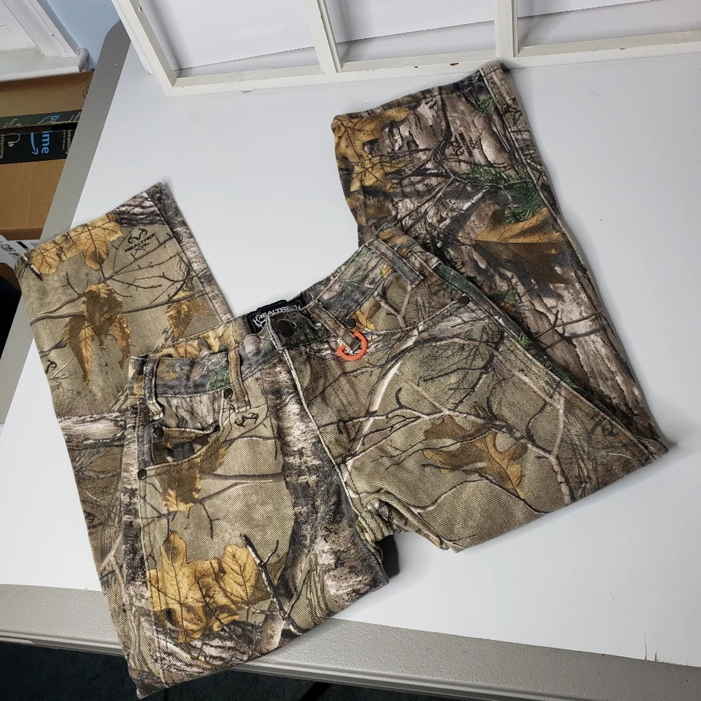 Realtree Youth Forest Camo Cotton Camping Outdoor Unisex Jean Pants XTRA Wash 8